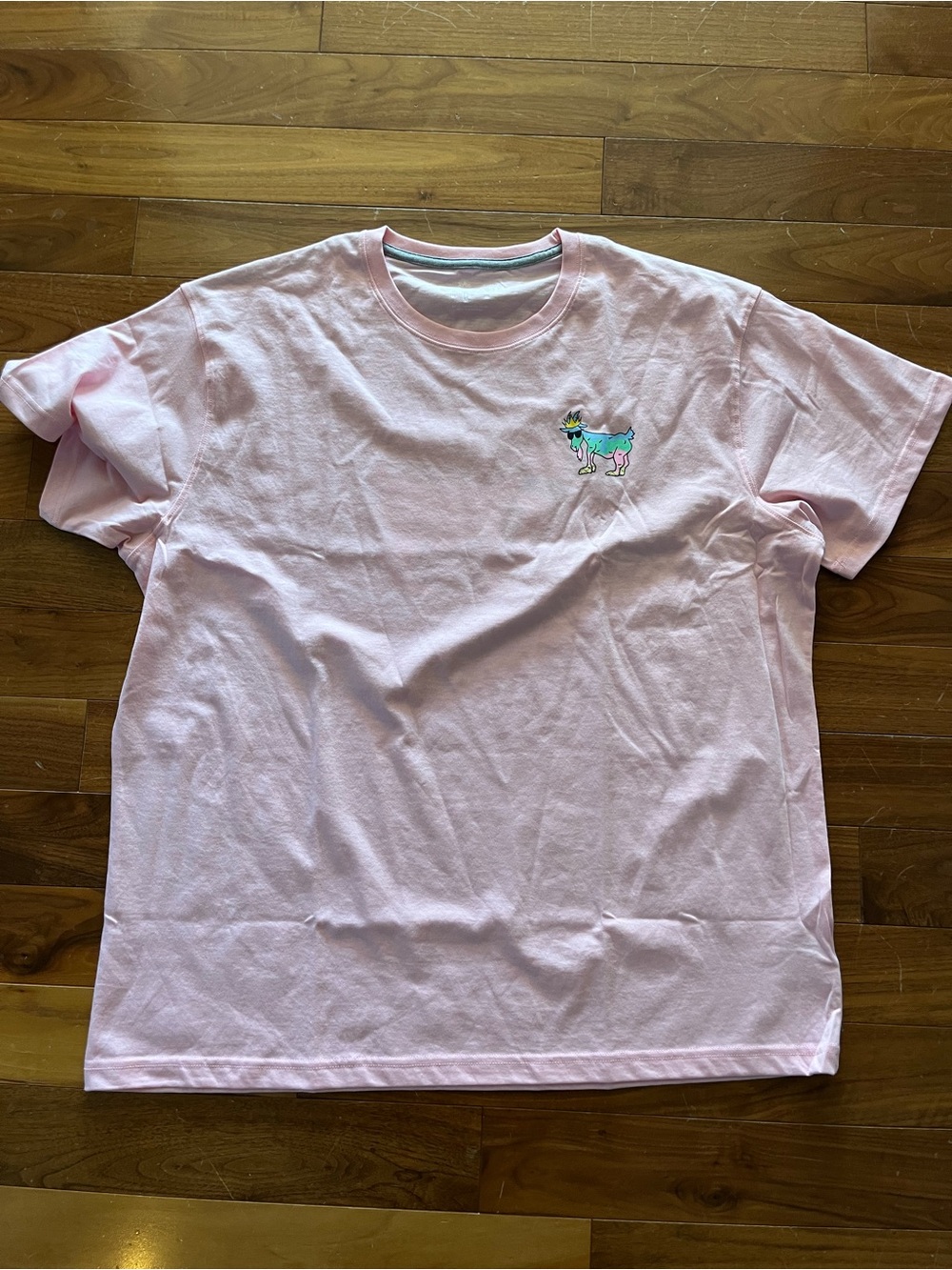 GOAT : Light Pink Graphic Tee - Size Adult XL - BRAND NEW